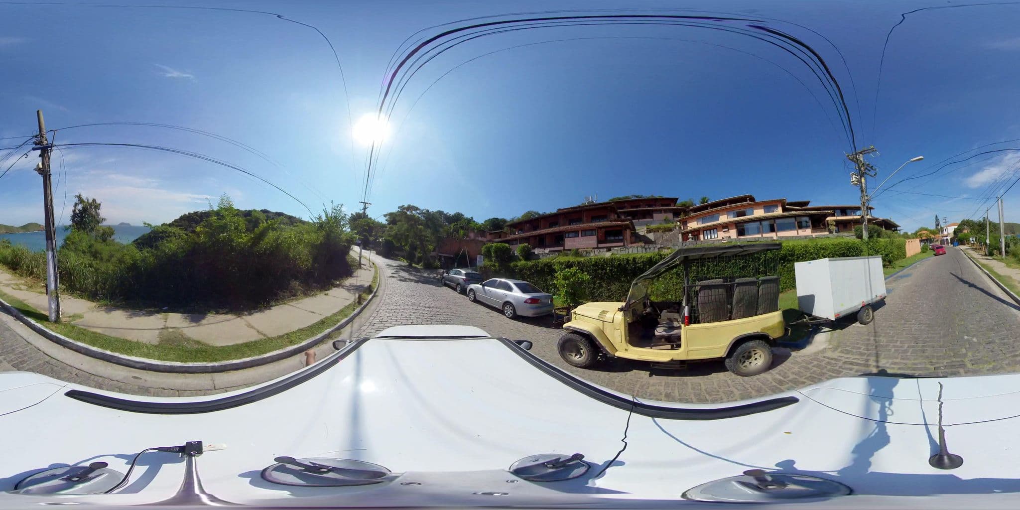 Street view near Piscina Colonna Galapagos, Armação dos Búzios — © 360 (CC BY-SA · Mapillary)