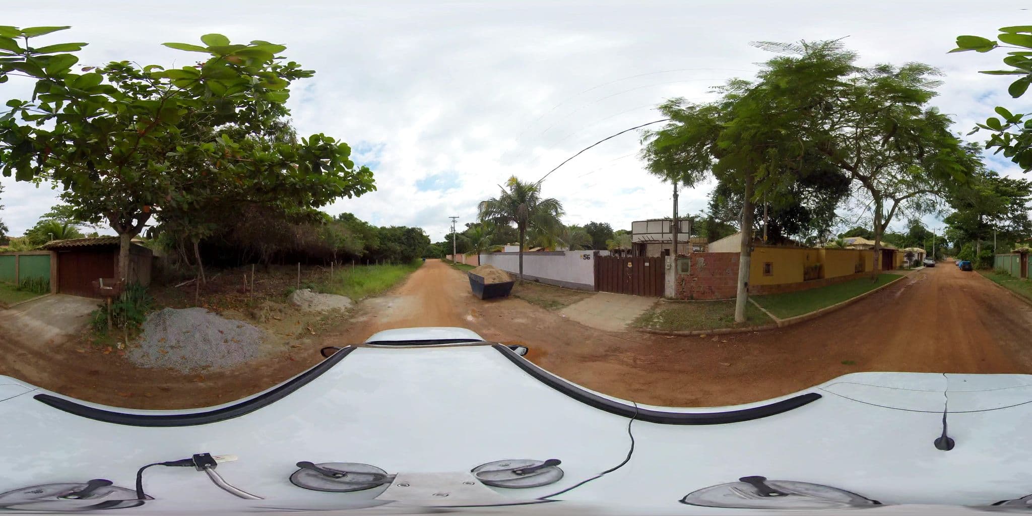 Street view near Buda Space Suites, Armação dos Búzios — © 360 (CC BY-SA · Mapillary)