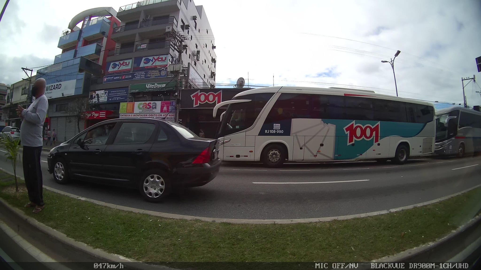 Street view near Pousada Saint Tropez, Rio das Ostras — © kaart_2 (CC BY-SA · Mapillary)