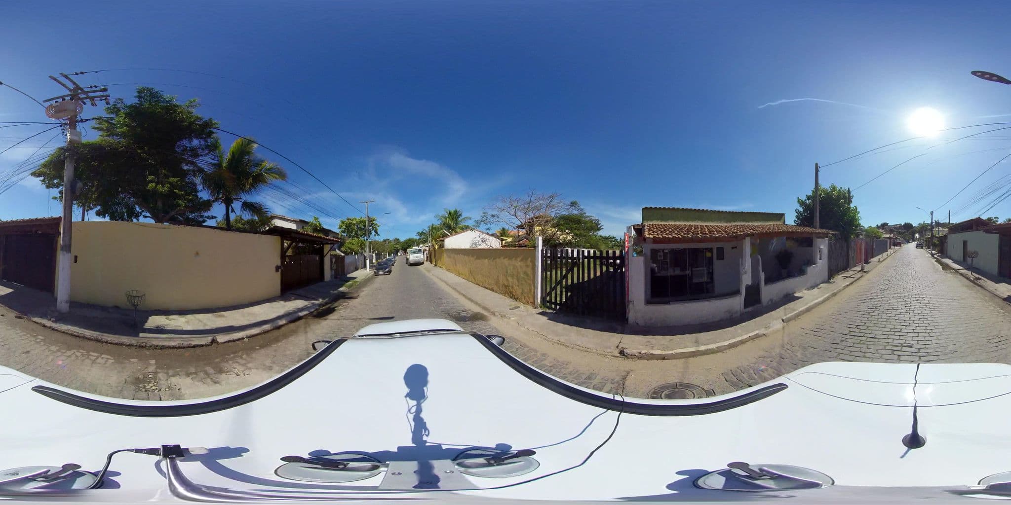 Street view near Pousada Orquídea, Armação dos Búzios — © 360 (CC BY-SA · Mapillary)