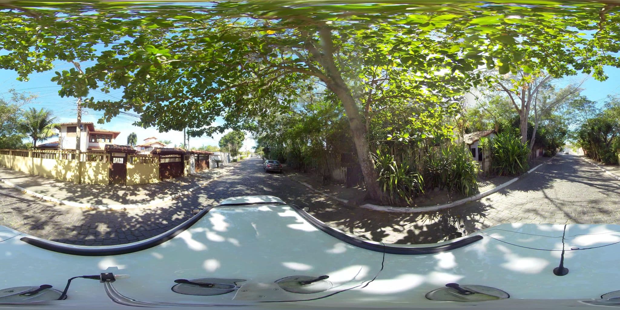 Street view near Yucas Buzios, Armação dos Búzios — © 360 (CC BY-SA · Mapillary)