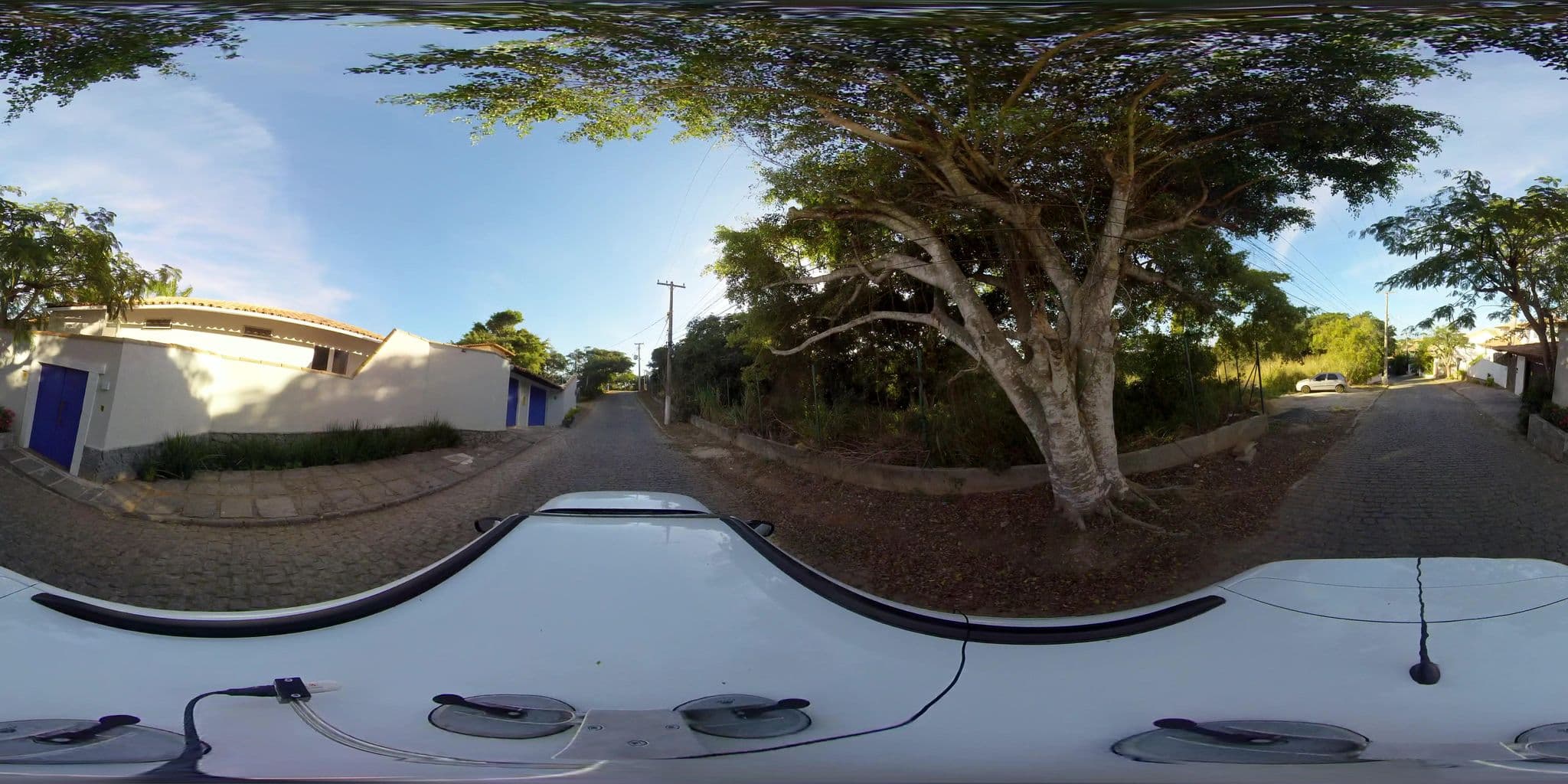 Street view near Pousada Búzios Mar, Armação dos Búzios — © 360 (CC BY-SA · Mapillary)