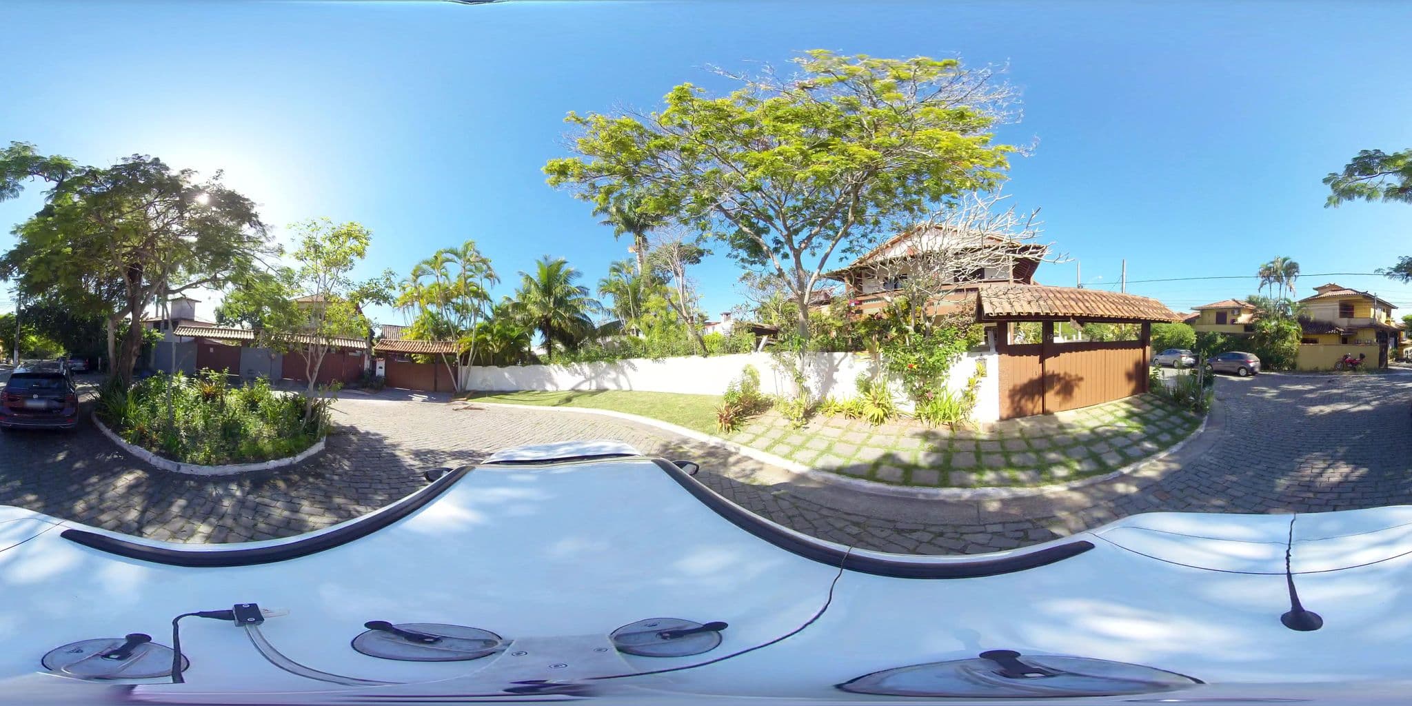 Street view near Portal 10 B&B, Armação dos Búzios — © 360 (CC BY-SA · Mapillary)