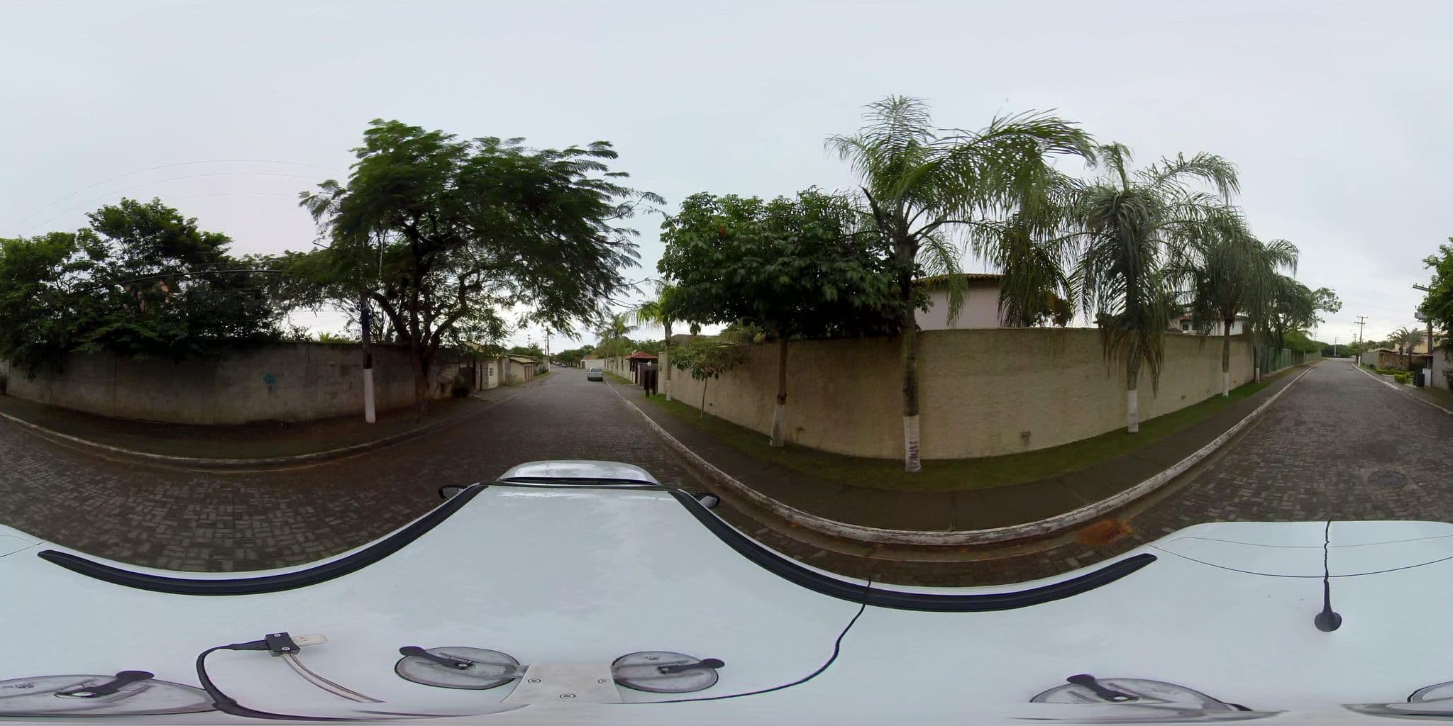 Street view near Condomínio Ilha do Cabloco, Armação dos Búzios — © 360 (CC BY-SA · Mapillary)