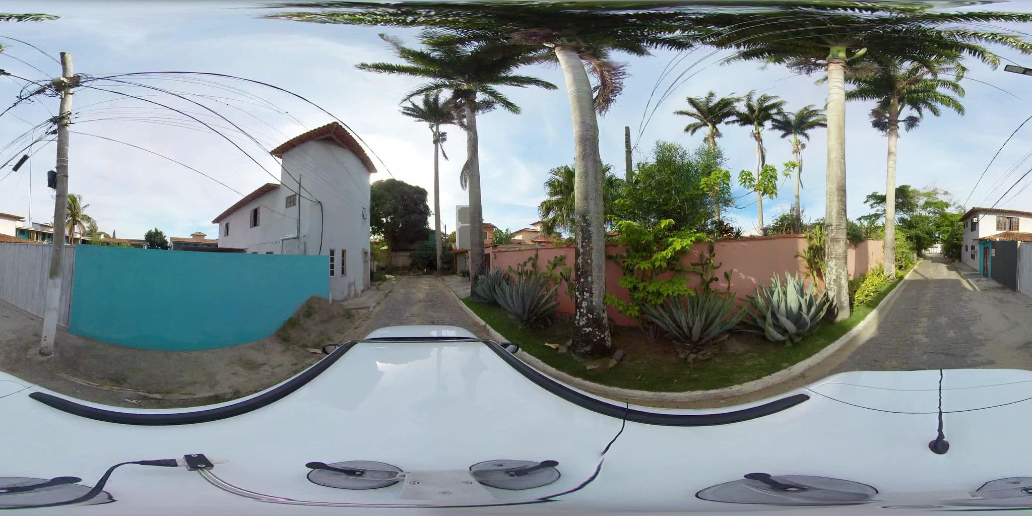 Street view near Pousada Buziando, Armação dos Búzios — © 360 (CC BY-SA · Mapillary)