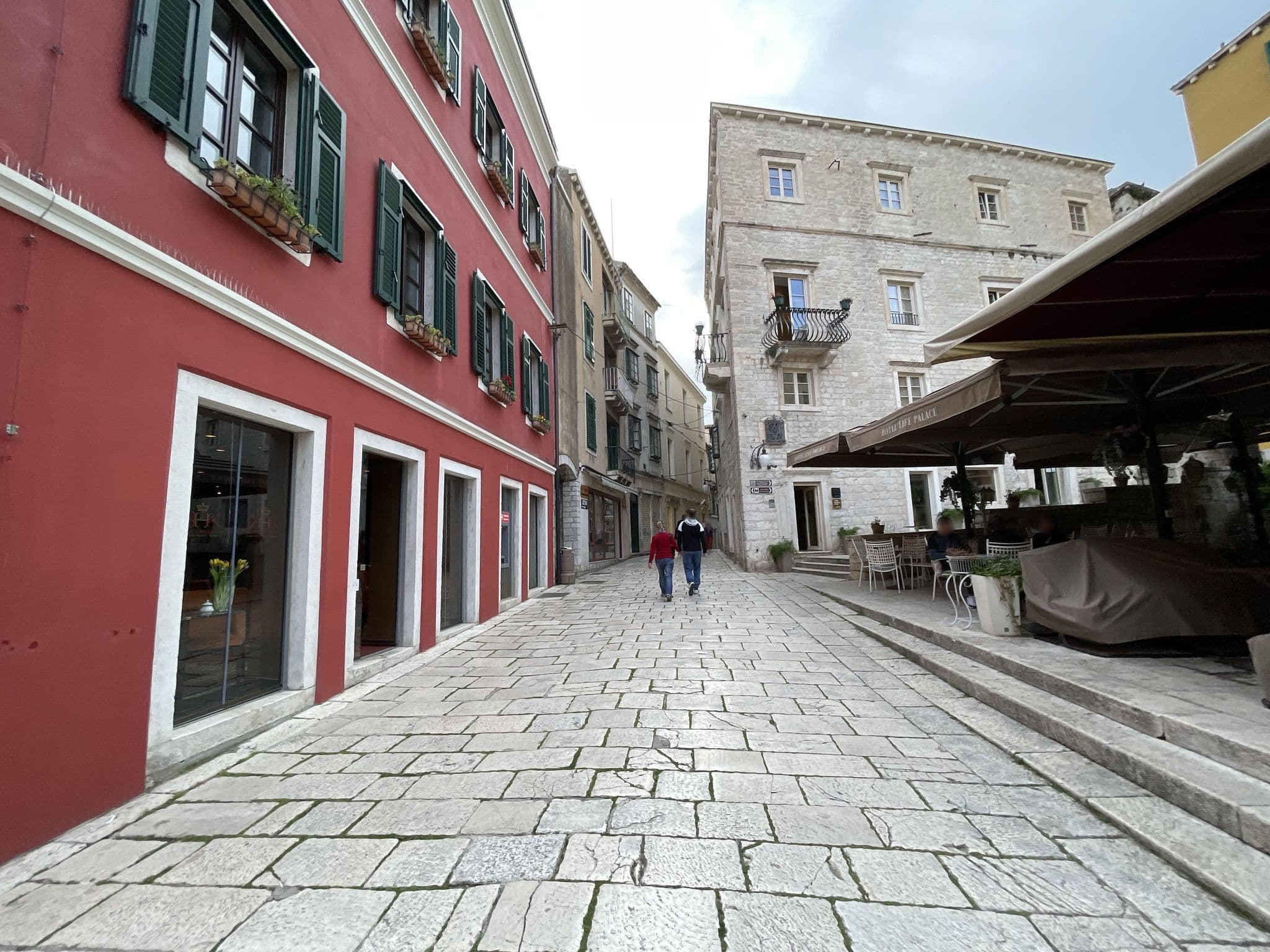 Street view near Life palace, Šibenik — © filipb (CC BY-SA · Mapillary)