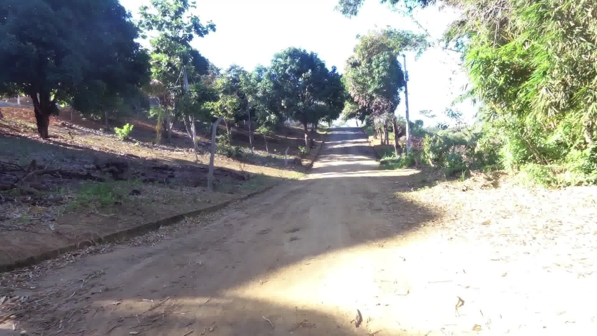 Street view near Bistrô Orquídea Café, Guarapari — © skippern (CC BY-SA · Mapillary)