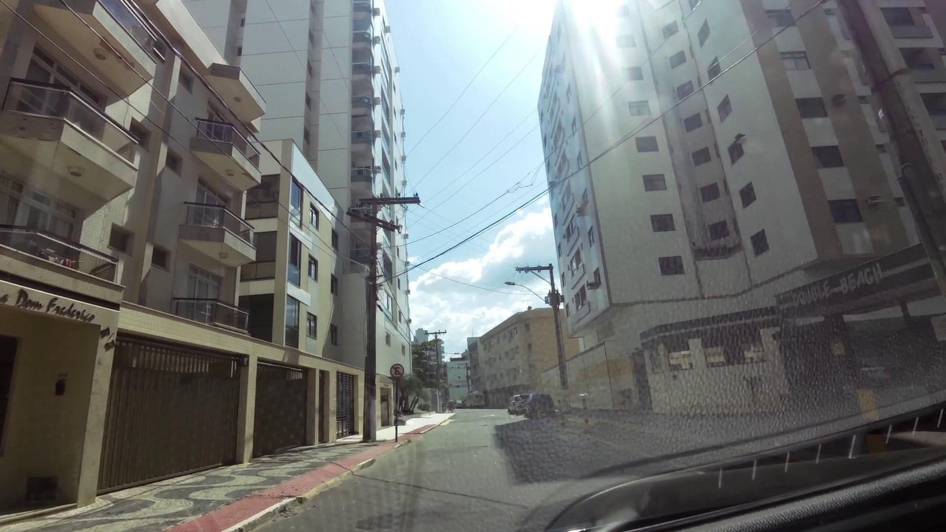 Street view near Vila Galé Eco Resort - Angra dos Reis, Guarapari — © skippern (CC BY-SA · Mapillary)