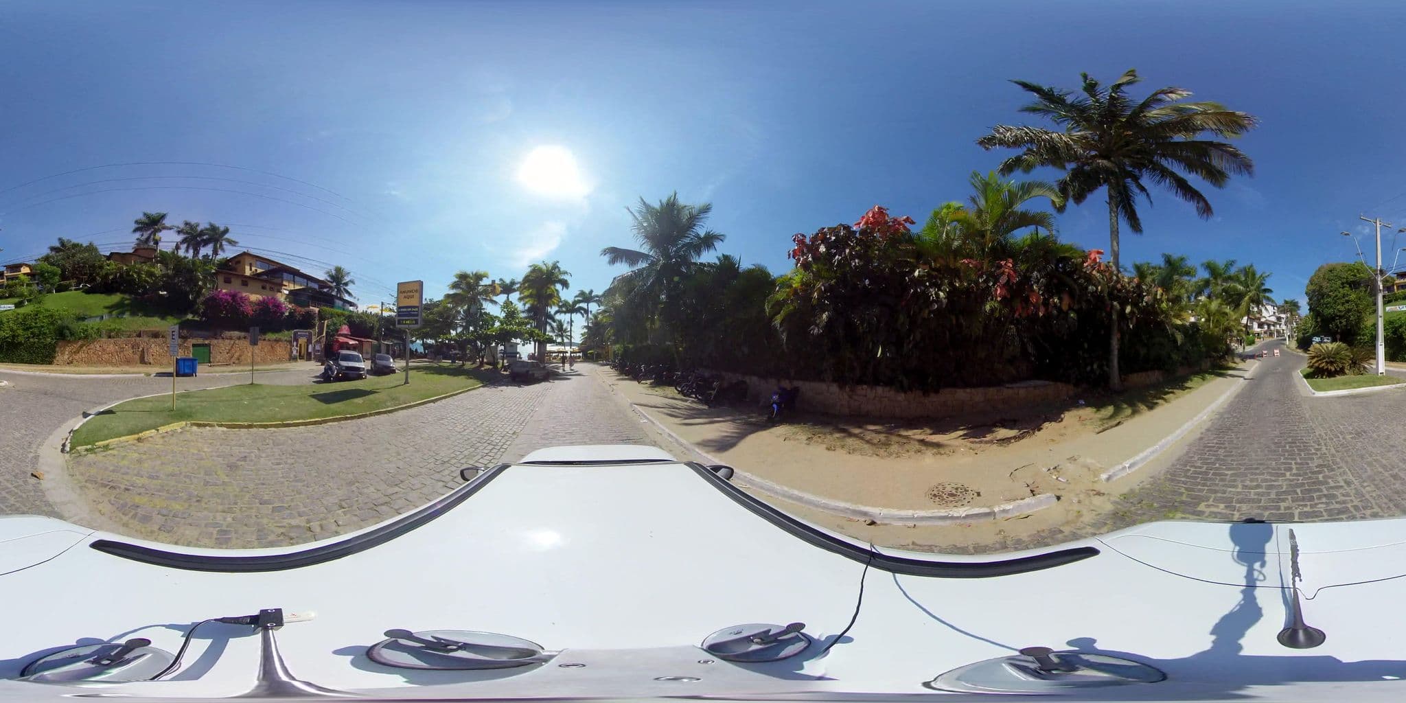 Street view near La Boheme Hotel E Apart Hotel Buzios, Armação dos Búzios — © 360 (CC BY-SA · Mapillary)