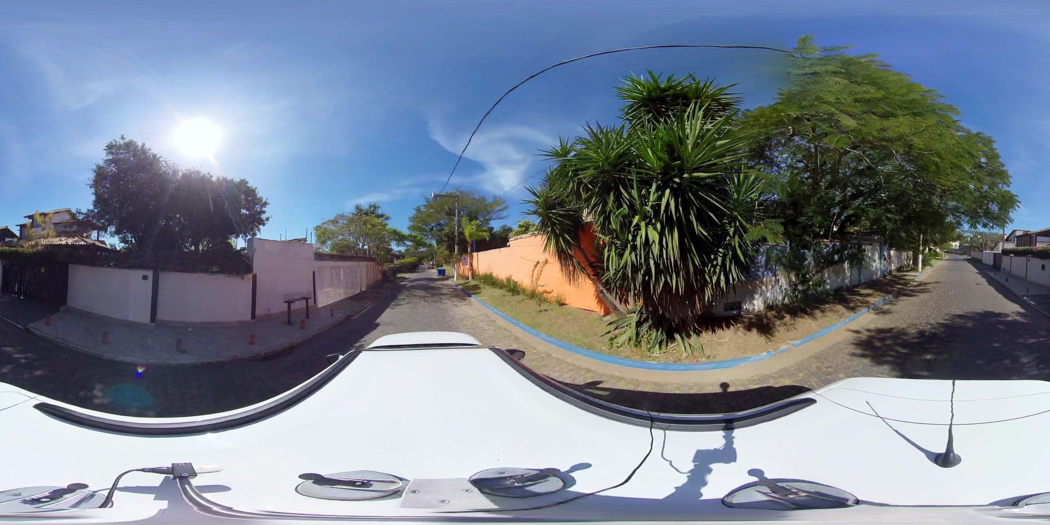 Street view near Pousada Casa da Praia, Armação dos Búzios — © 360 (CC BY-SA · Mapillary)