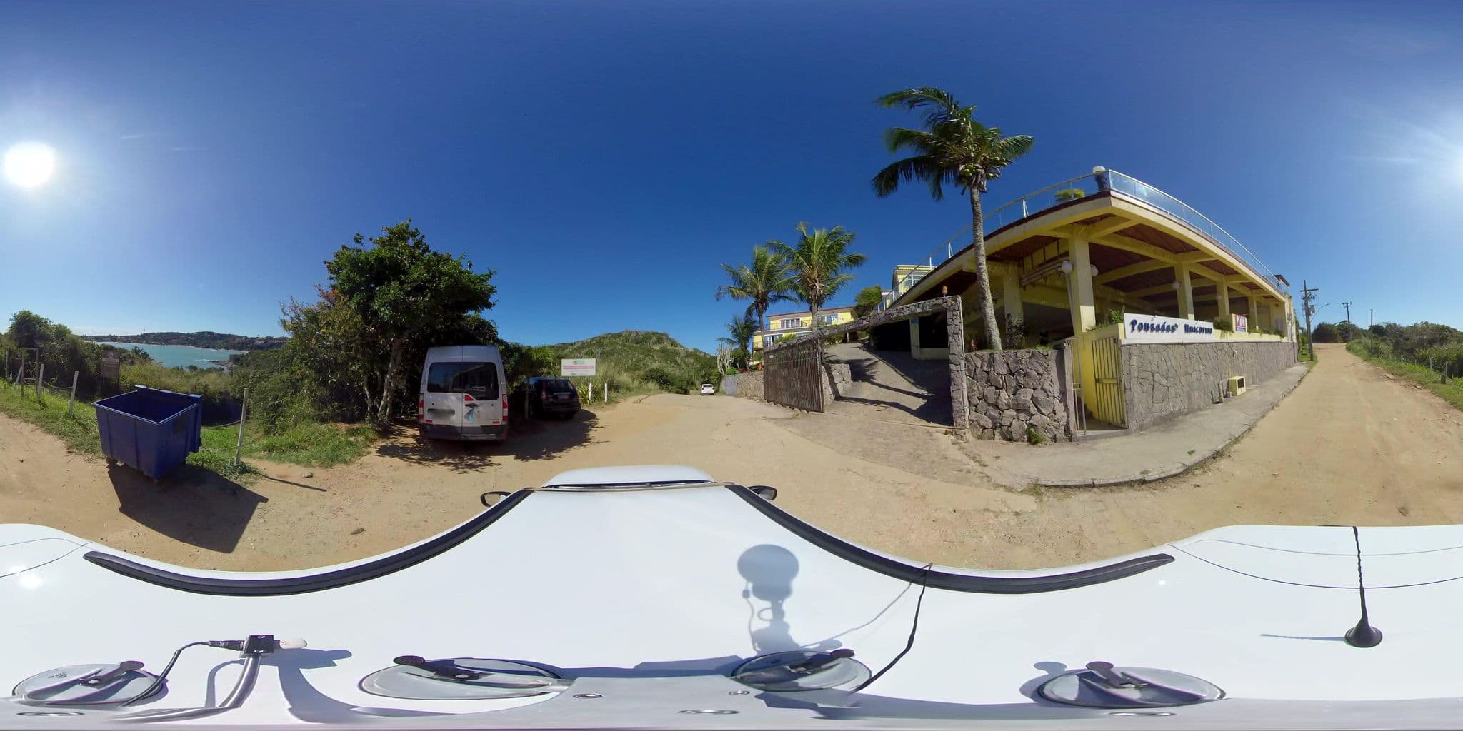 Street view near Pousadas Unicornio, Armação dos Búzios — © 360 (CC BY-SA · Mapillary)