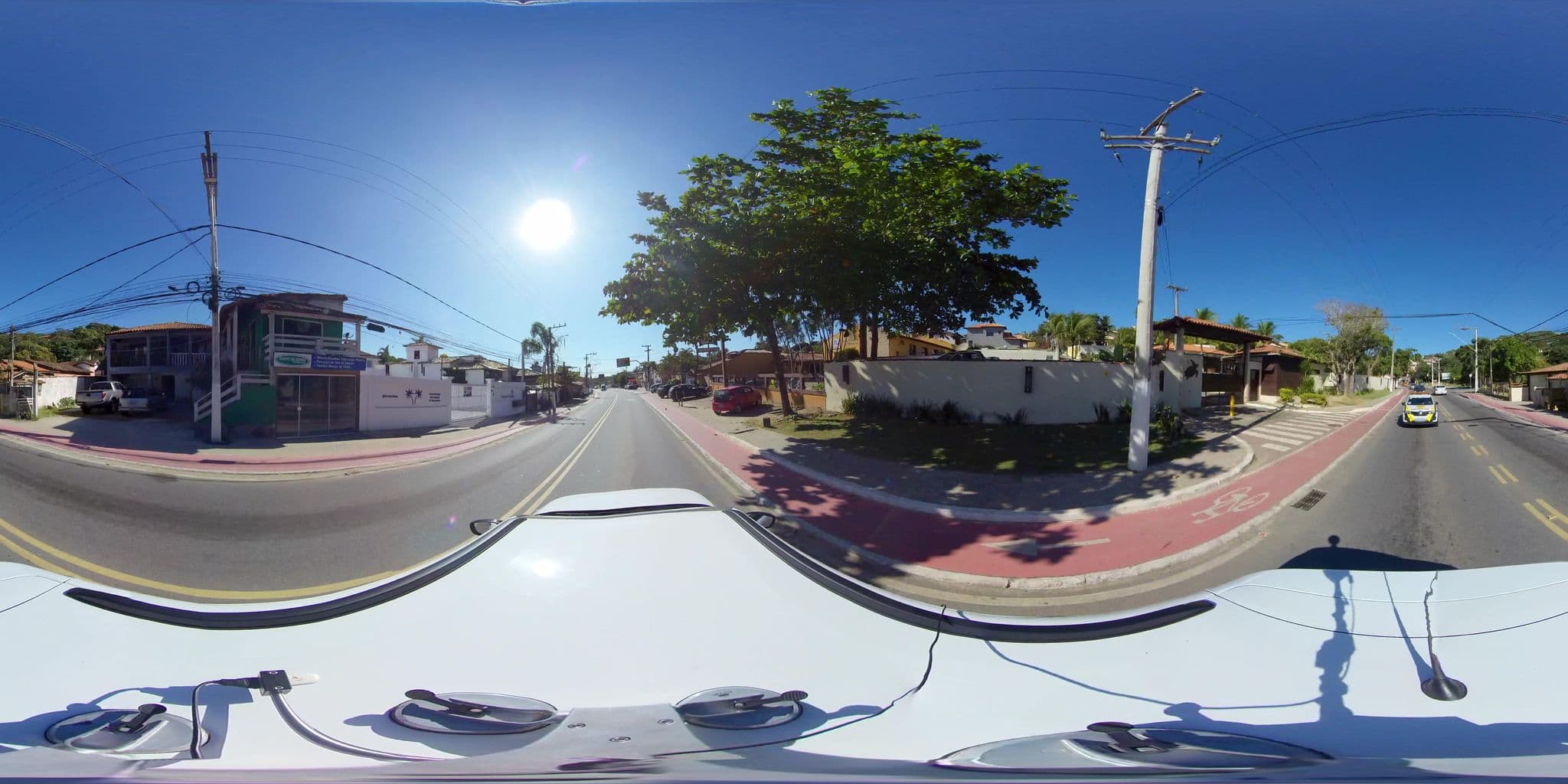 Street view near Albergue Praia dos Amores, Armação dos Búzios — © 360 (CC BY-SA · Mapillary)