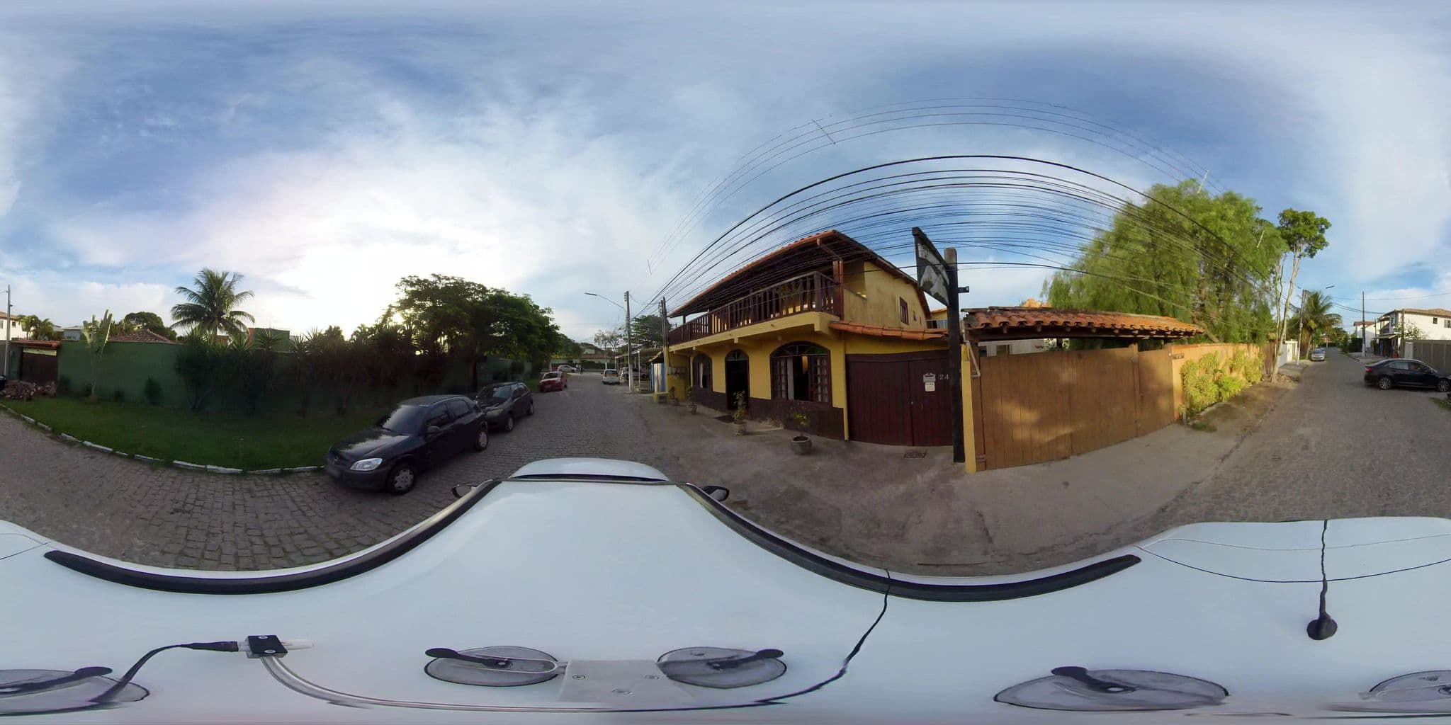 Street view near Recanto dos Müller, Armação dos Búzios — © 360 (CC BY-SA · Mapillary)