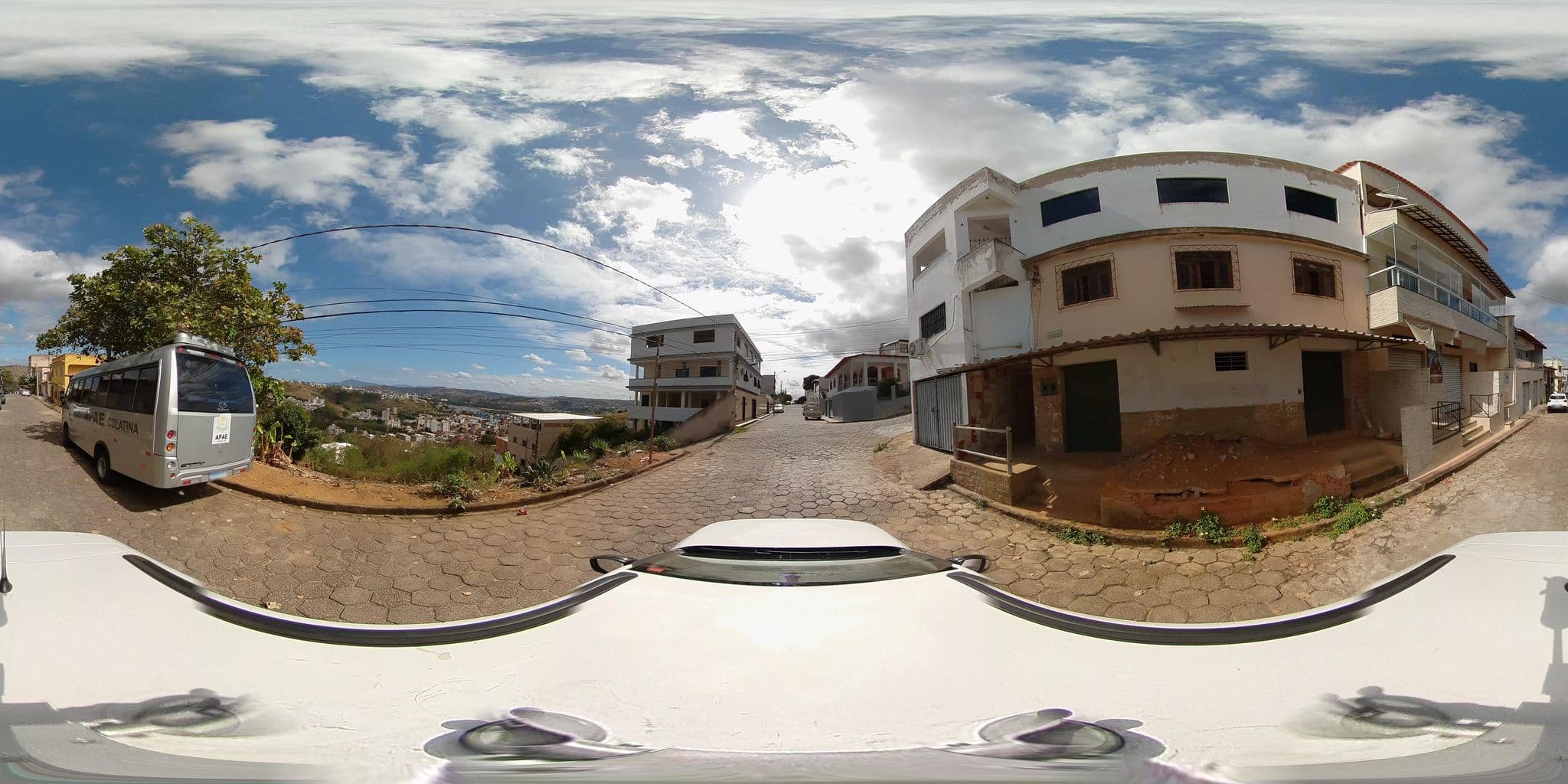 Street view near Hotel Barbosa, Colatina — © 360 (CC BY-SA · Mapillary)