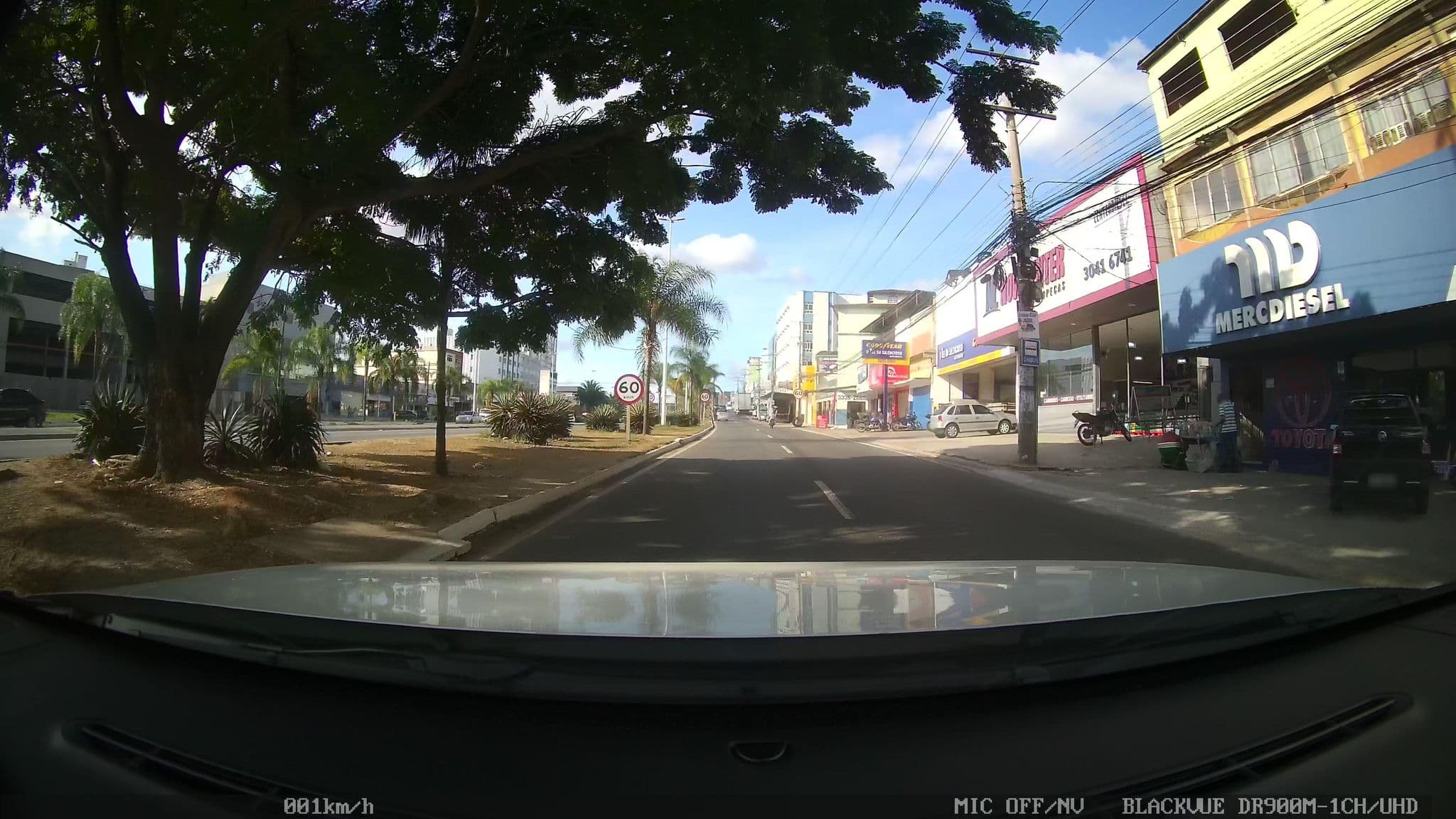 Street view near Hotel BR 31, Vitória — © kaart_2 (CC BY-SA · Mapillary)