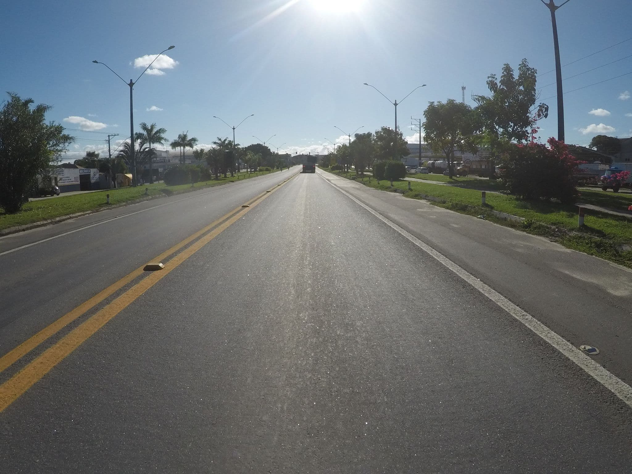 Street view near Gilliat Hotel, Conceição da Barra — © rodrigolacerda (CC BY-SA · Mapillary)
