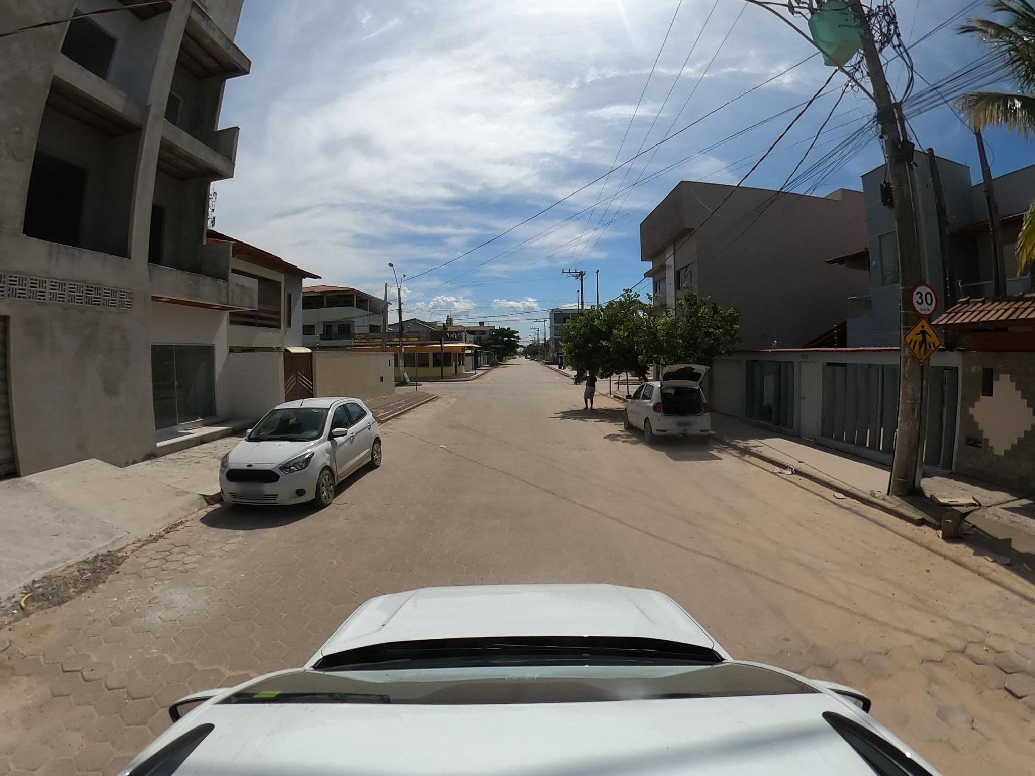Street view near Pousada Girassol, Conceição da Barra — © patriid (CC BY-SA · Mapillary)