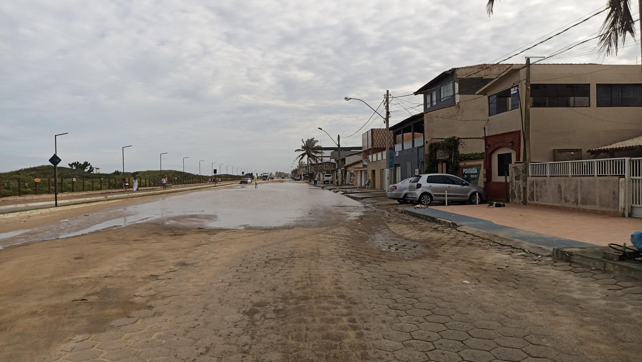 Street view near Pousada e Restaurante Maré Cheia, Conceição da Barra — © MuitoAlemdasFronteiras (CC BY-SA · Mapillary)