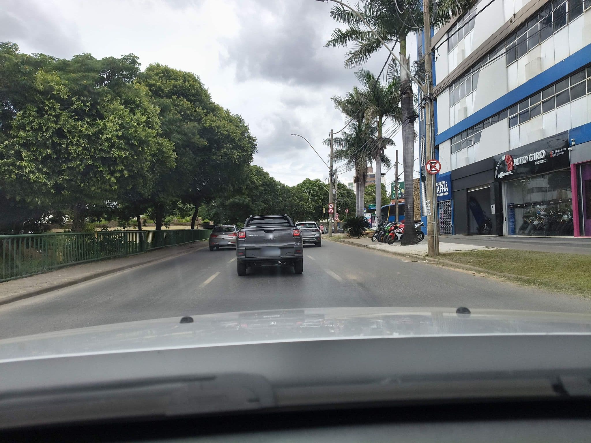 Street view near Skalla Palace Hotel, Montes Claros — © nomondo (CC BY-SA · Mapillary)