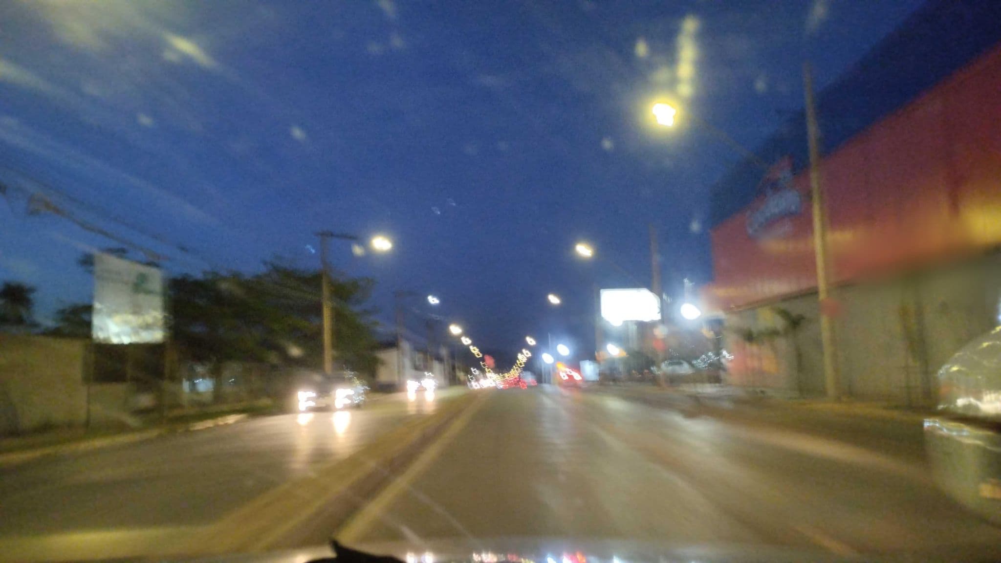 Street view near Motel Oásis, Montes Claros — © Kaart_Local (CC BY-SA · Mapillary)