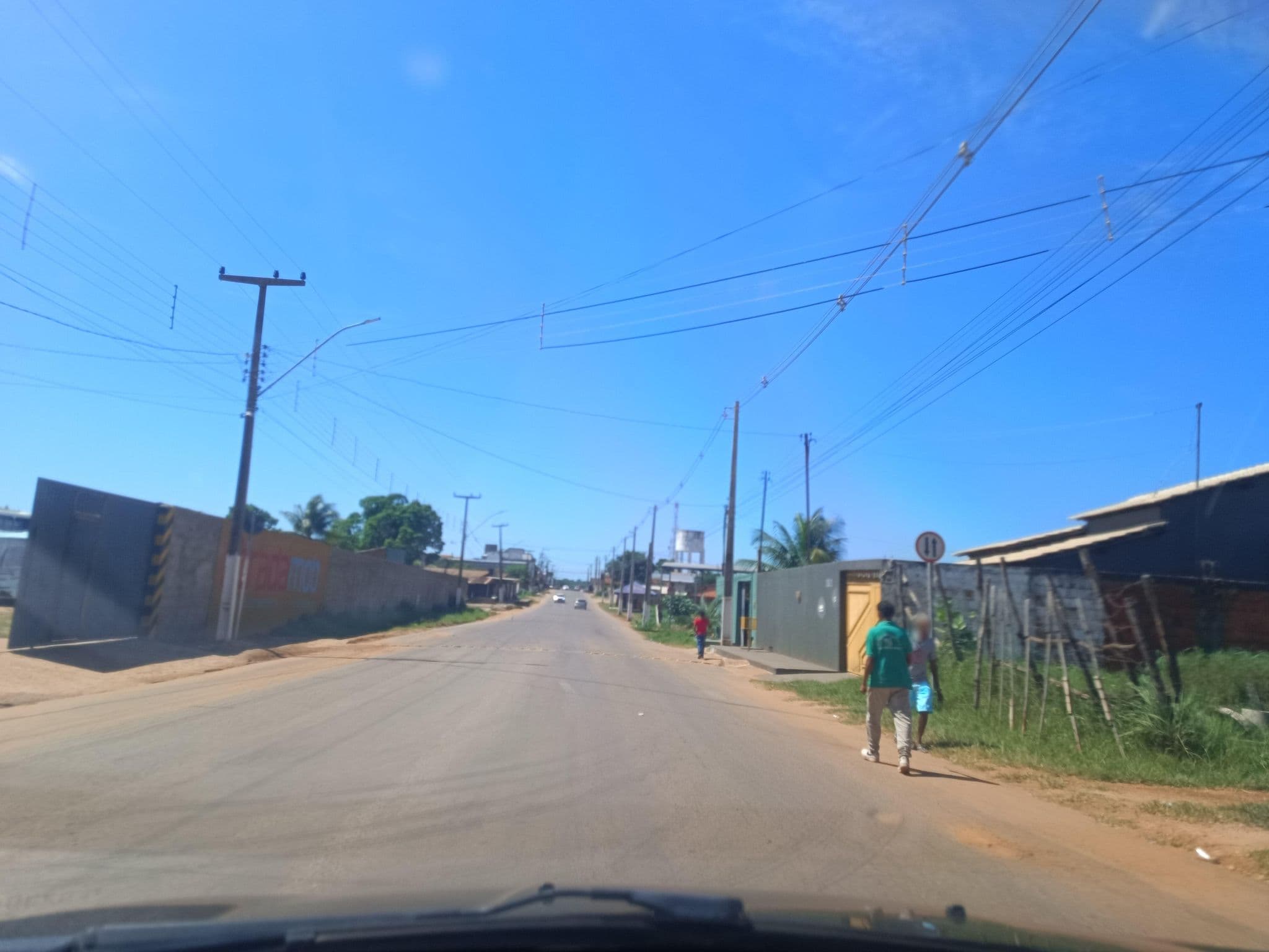 Street view near Pousada Sayonara, Corrente — © felipedantas (CC BY-SA · Mapillary)