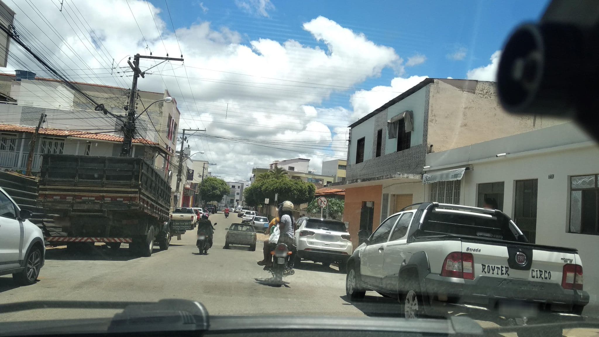 Street view near Pensão da D. Bia, Caetité — © lex_martins (CC BY-SA · Mapillary)