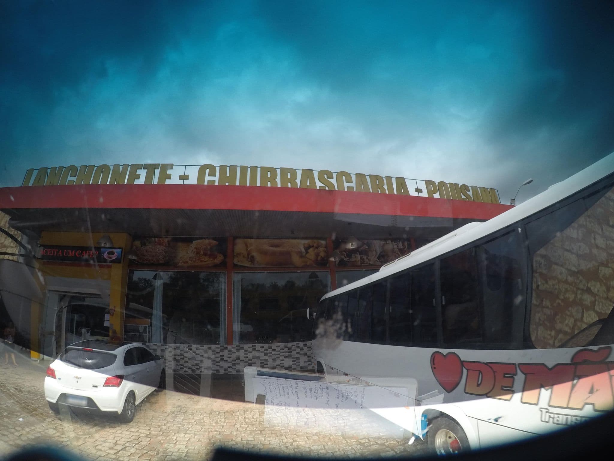 Street view near Churrascaria, Lanchonete e Pousada do Portal, Morros — © jaderbavaresco (CC BY-SA · Mapillary)