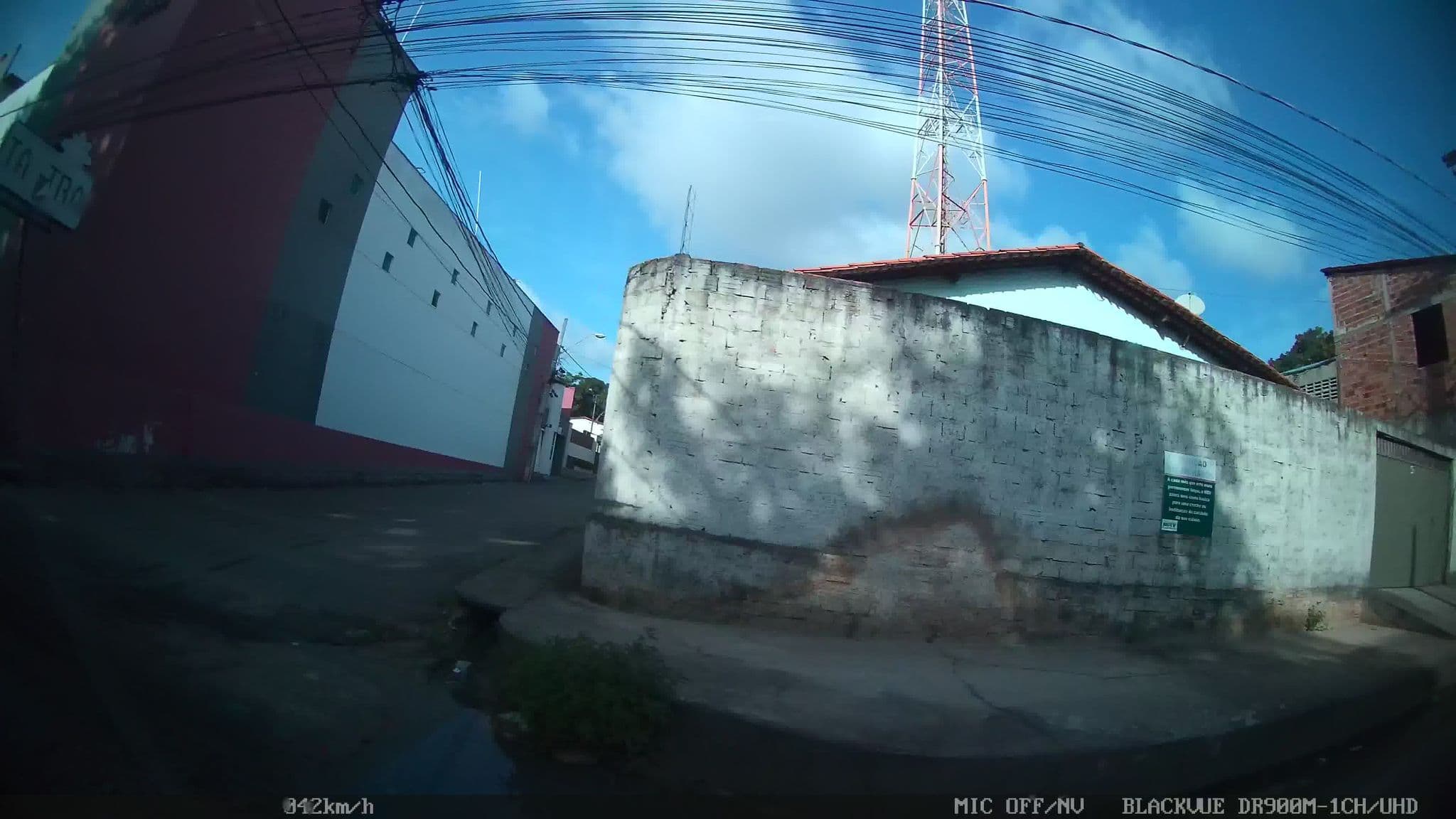 Street view near Tantra Motel, São Luís — © kaart_1 (CC BY-SA · Mapillary)