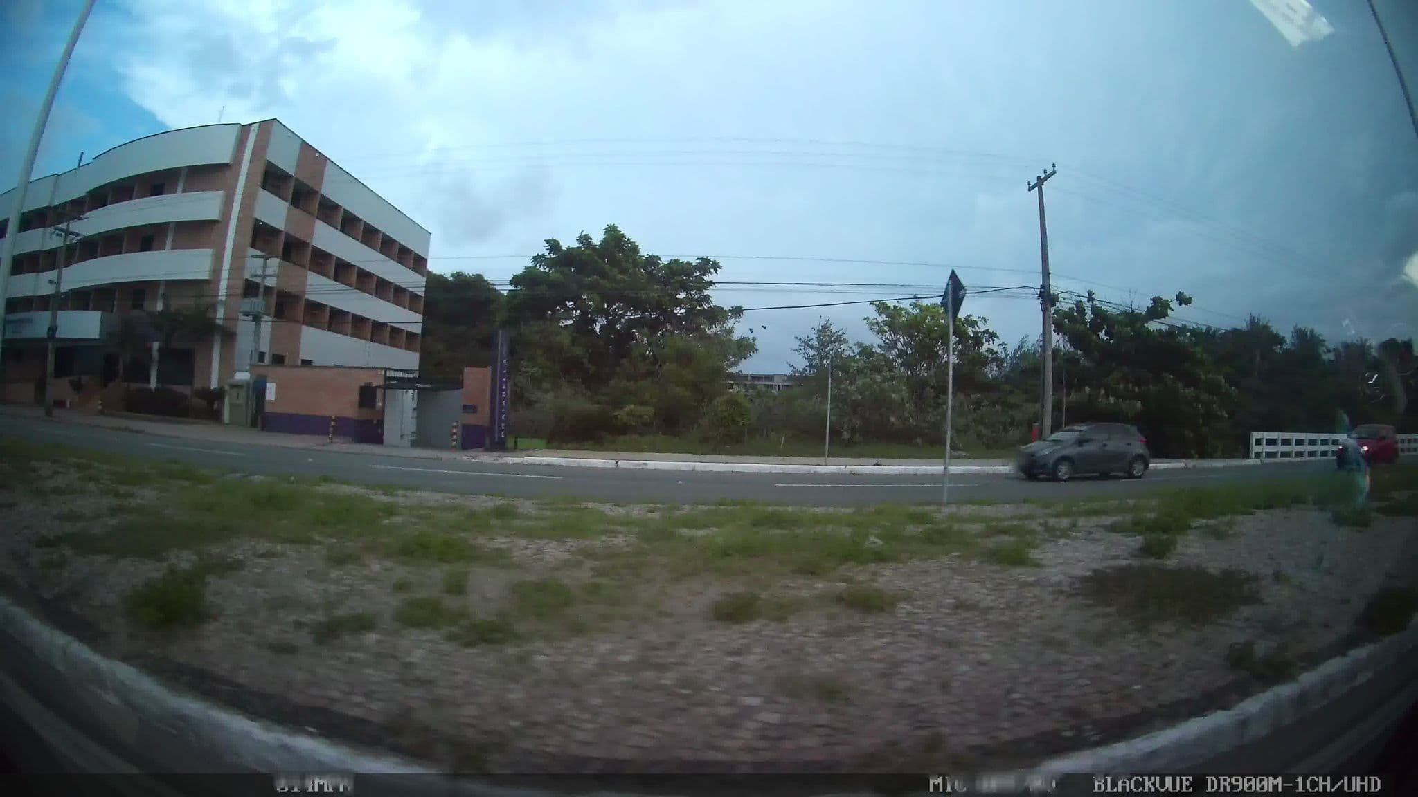 Street view near Tulip Inn PraiaBella, São Luís — © kaart_1 (CC BY-SA · Mapillary)