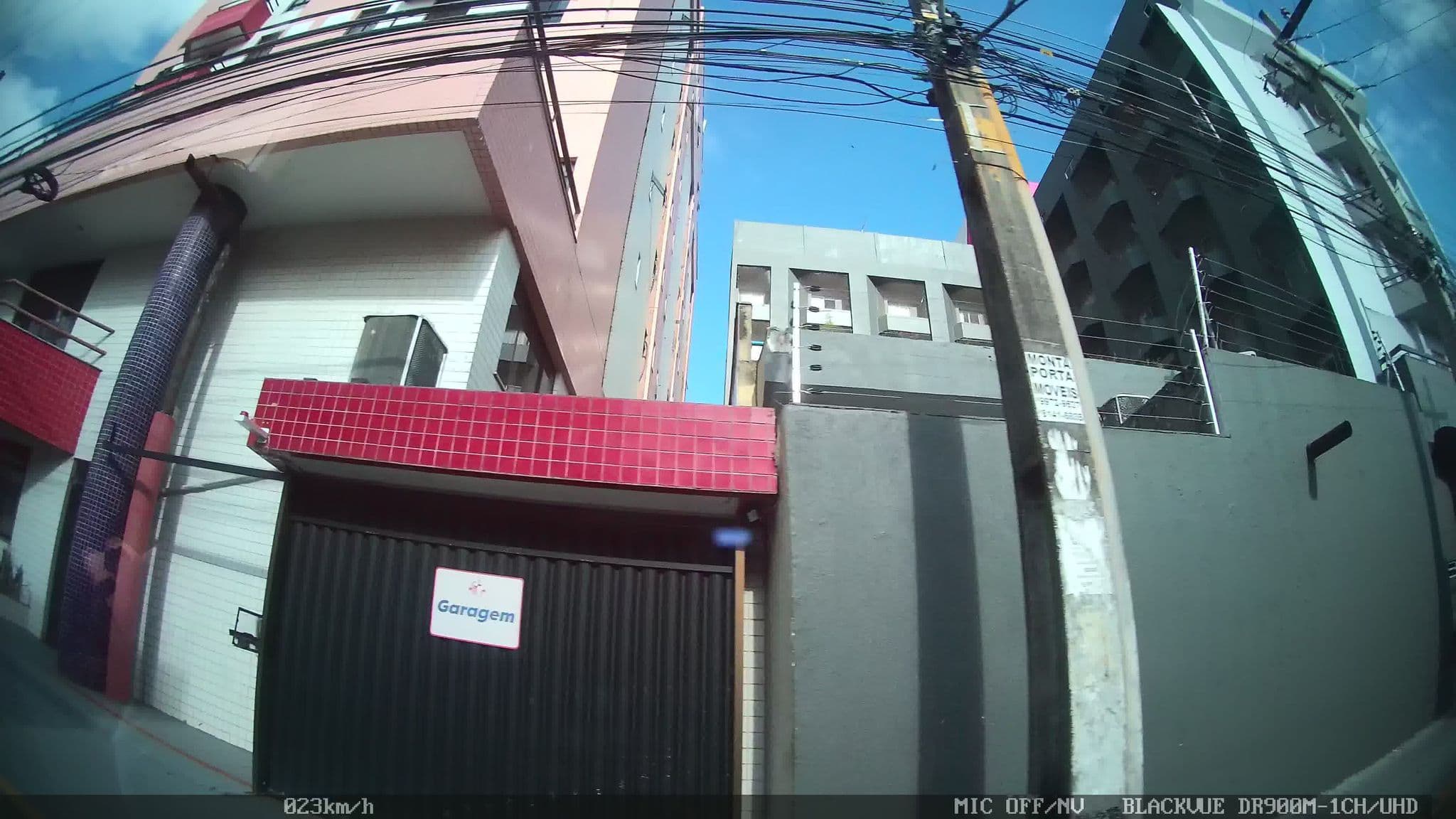 Street view near Quebra Costela Inn, São Luís — © kaart_1 (CC BY-SA · Mapillary)
