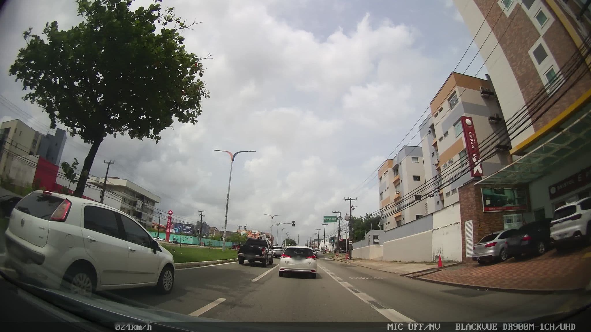 Street view near Café Da Manhã Bristol, São Luís — © kaart_1 (CC BY-SA · Mapillary)