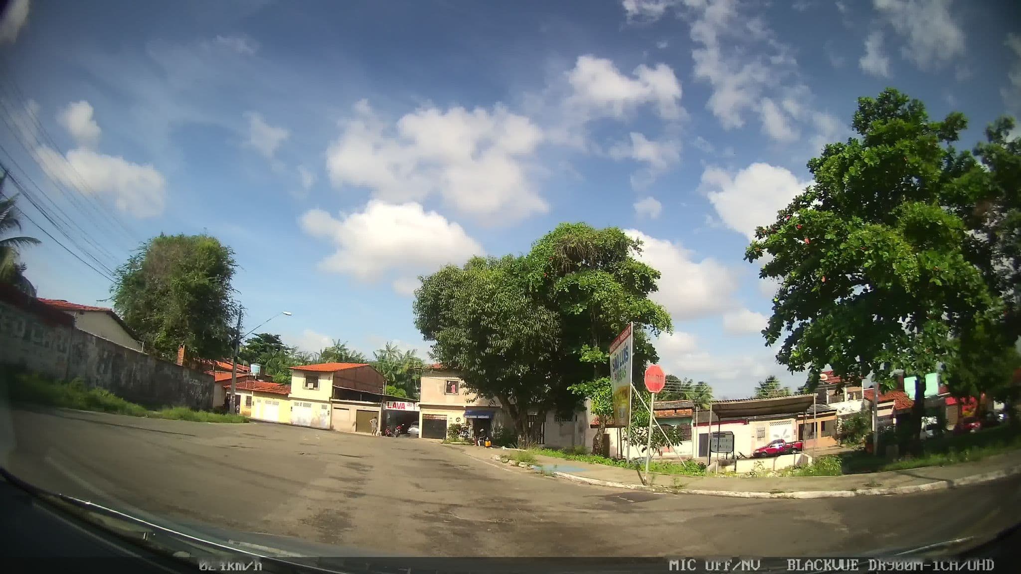 Street view near Pensão Dona Tereza, São Luís — © kaart_1 (CC BY-SA · Mapillary)