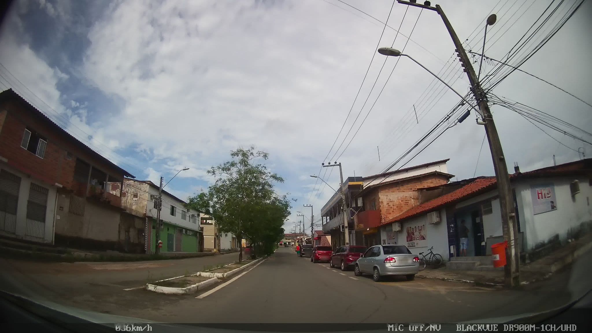 Street view near Hostel São Luís, Paço do Lumiar — © kaart_1 (CC BY-SA · Mapillary)