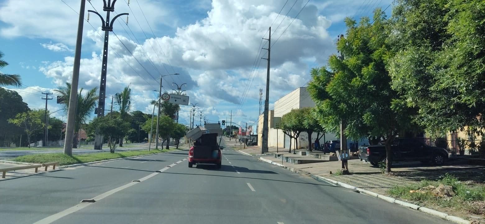Street view near Pousada Kaka, Teresina — © felipedantas (CC BY-SA · Mapillary)