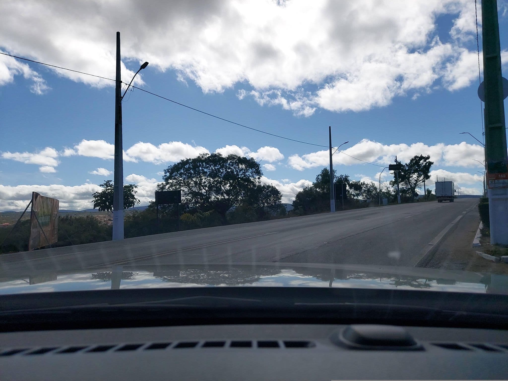 Street view near Hotel Oliveira, Seabra — © georgenqueiroz (CC BY-SA · Mapillary)