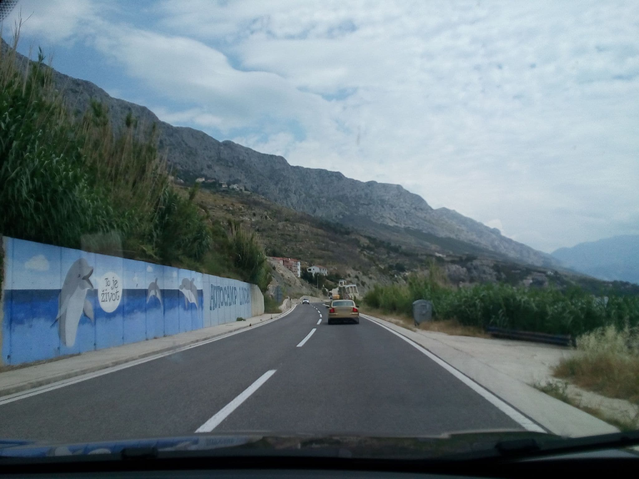 Street view near Stanić Autocamp Linda, Omiš — © karthoo (CC BY-SA · Mapillary)