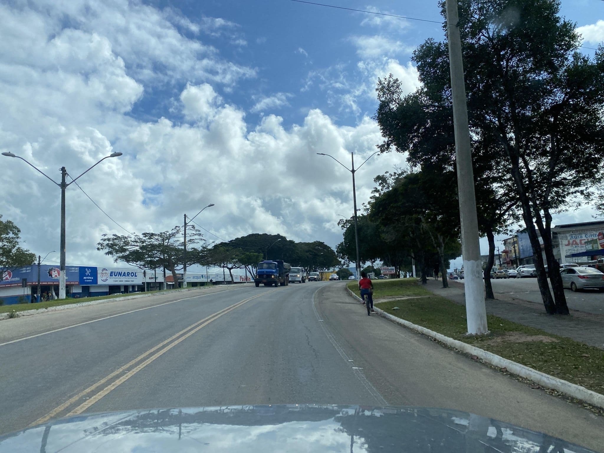 Street view near Hotel Paraíso Tropical, Eunápolis — © qualhano (CC BY-SA · Mapillary)