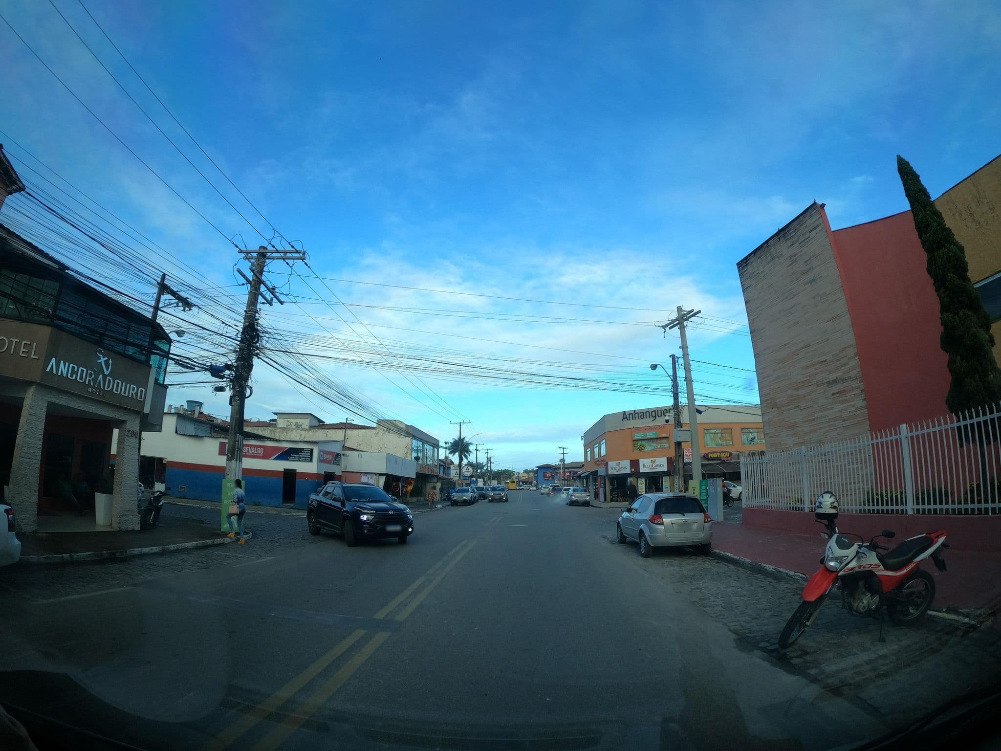 Street view near quarto 106, Porto Seguro — © MuitoAlemdasFronteiras (CC BY-SA · Mapillary)