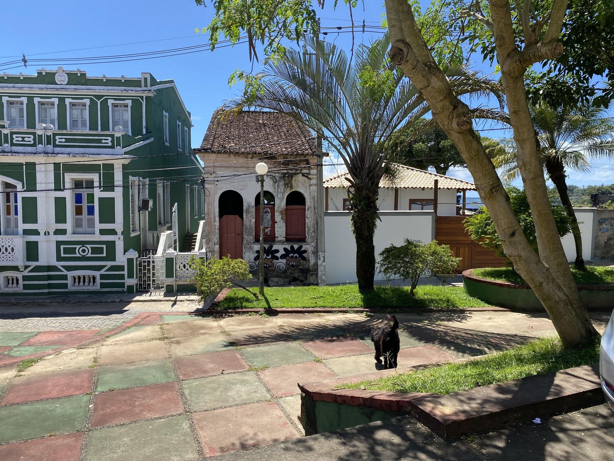Street view near Casarao Verde Hostel e Pousada, Itacaré — © qualhano (CC BY-SA · Mapillary)