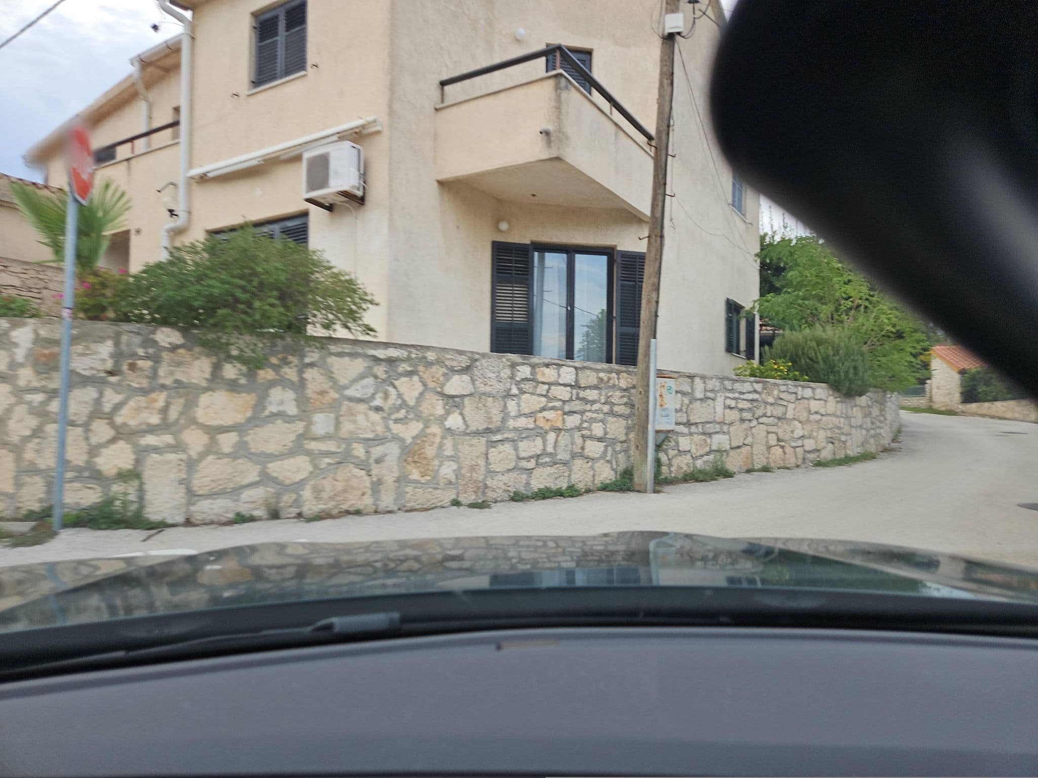 Street view near Apartments Steffi, Medulin — © toho (CC BY-SA · Mapillary)