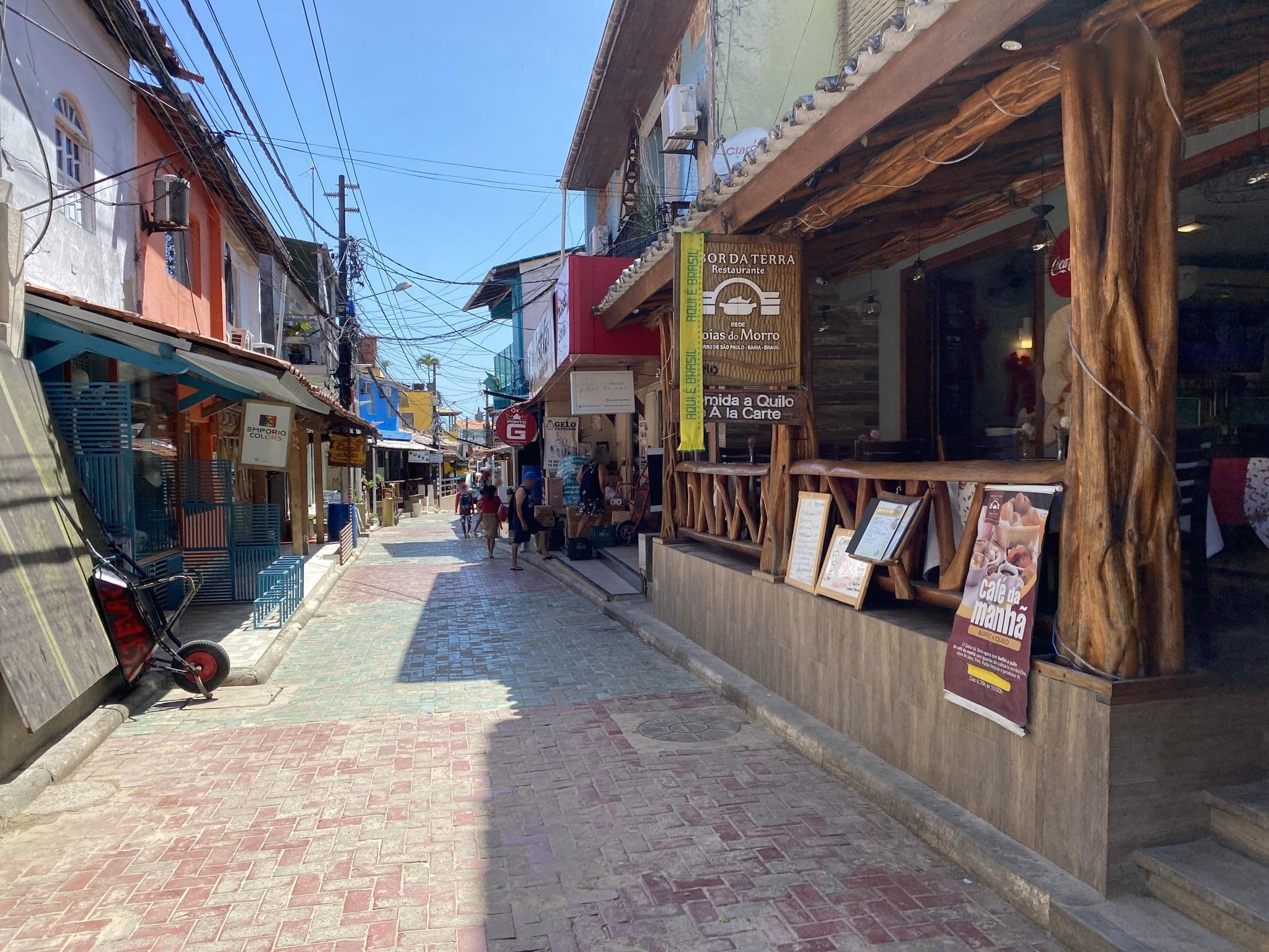 Street view near Pousada Caracol, Valença — © qualhano (CC BY-SA · Mapillary)