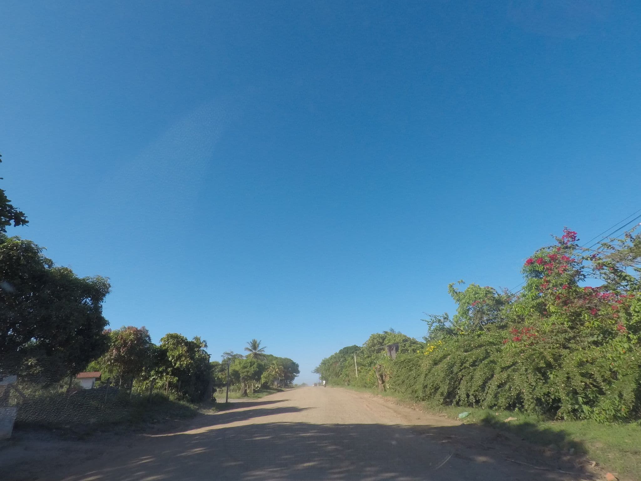 Street view near Pousada Sitio Da Bia, Camamu — © pablo (CC BY-SA · Mapillary)