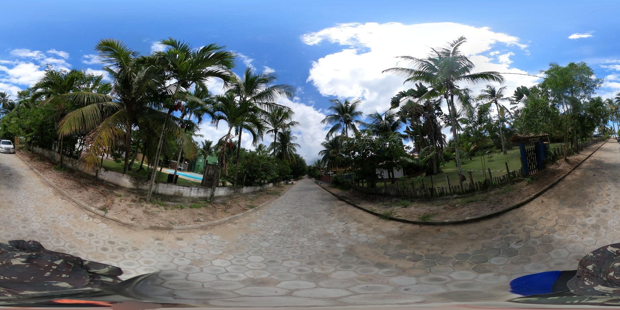 Street view near Pousada Sargimar, Itacaré — © mauriciomensura (CC BY-SA · Mapillary)