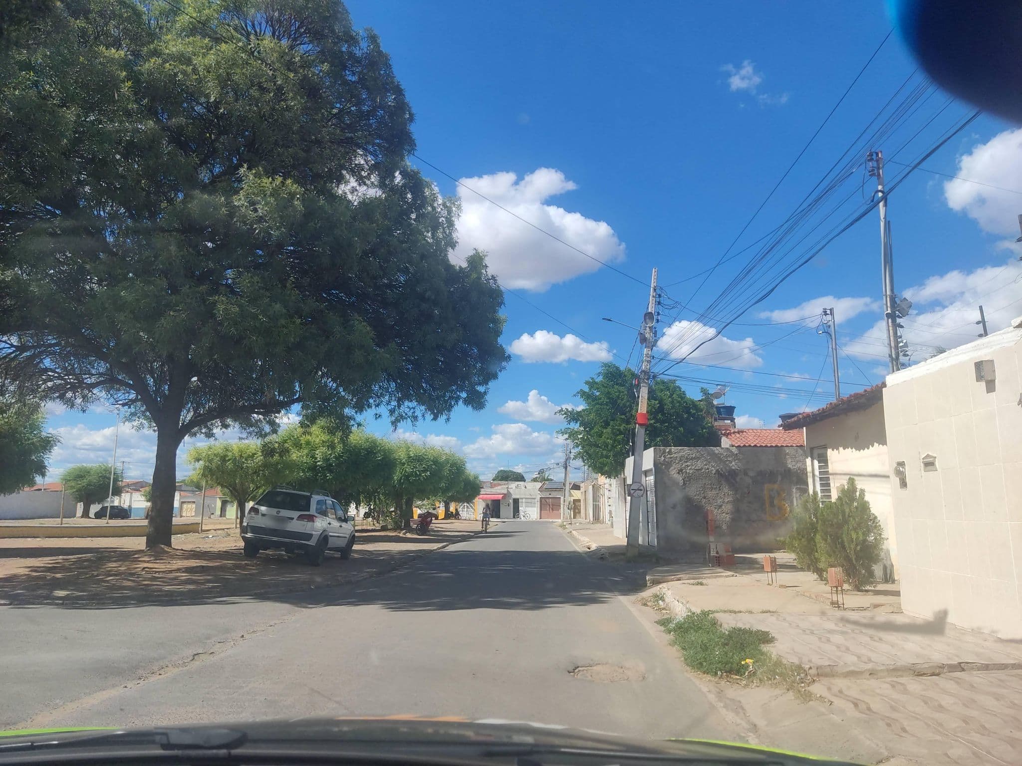 Street view near CrisHotel, Juazeiro — © Nahtanohj (CC BY-SA · Mapillary)