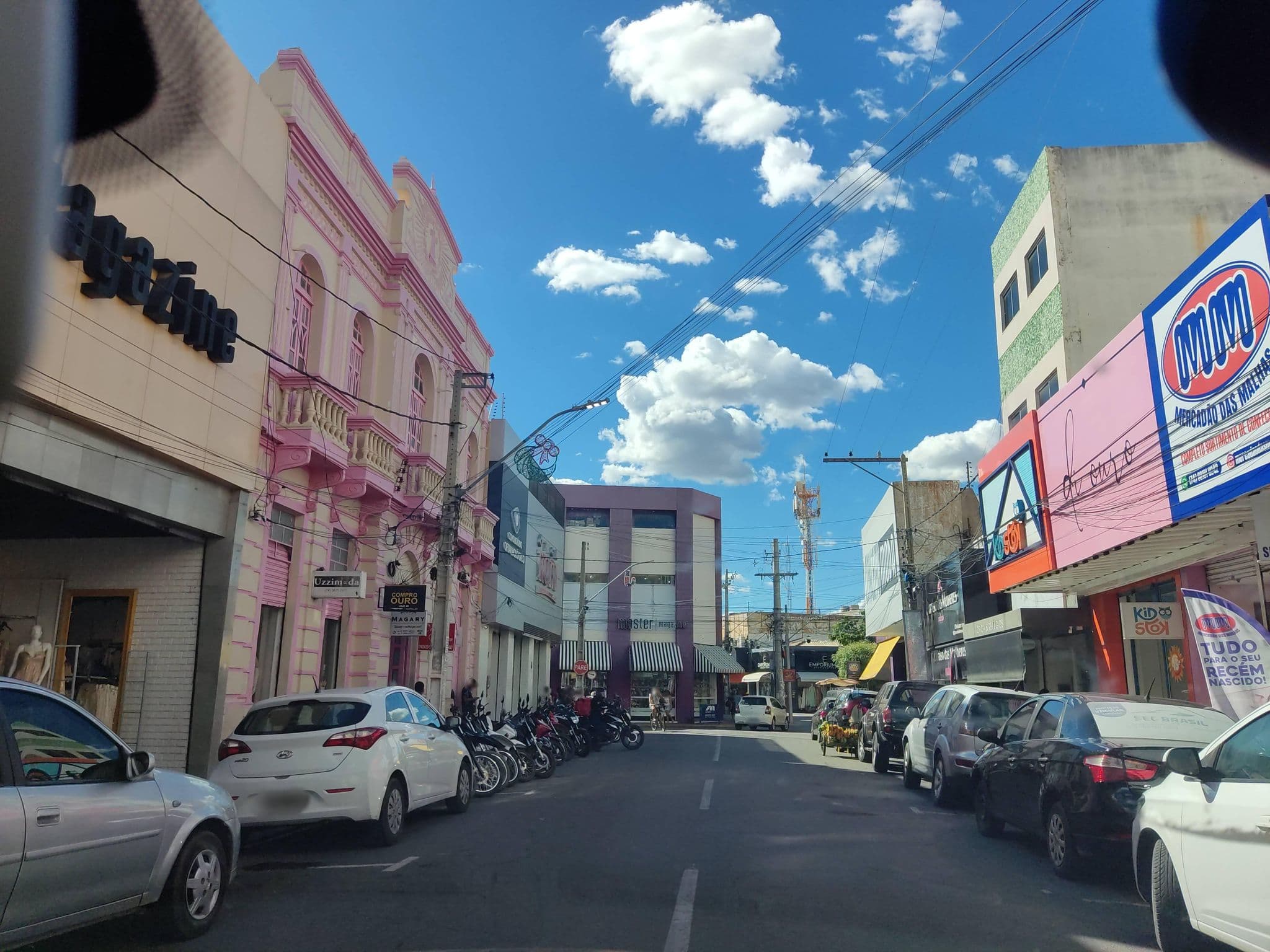 Street view near Apollo Hotel, Juazeiro — © Nahtanohj (CC BY-SA · Mapillary)