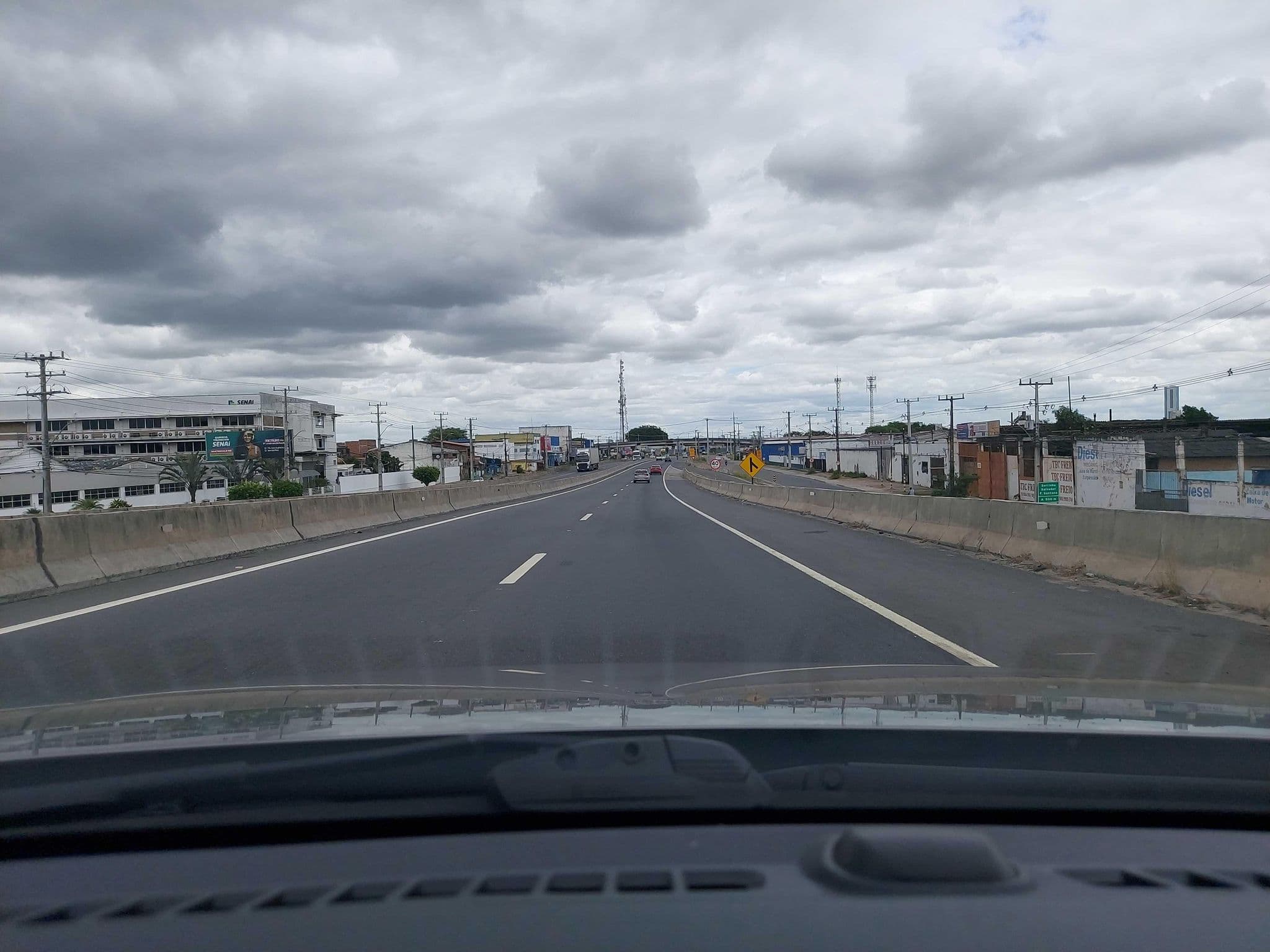 Street view near Londrina Hotel, Feira de Santana — © georgenqueiroz (CC BY-SA · Mapillary)