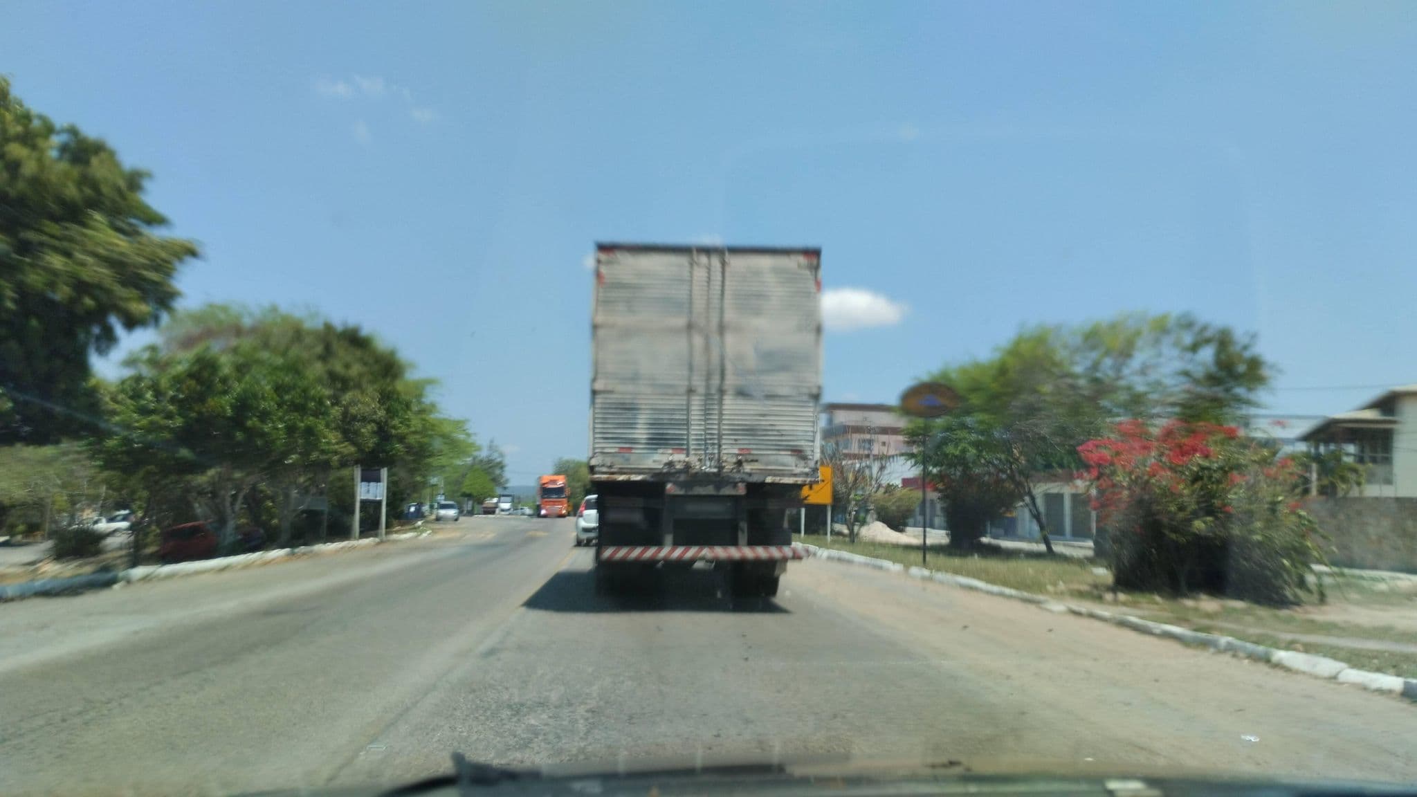 Street view near Pousada Chalé, Teofilândia — © Kaart_Local (CC BY-SA · Mapillary)