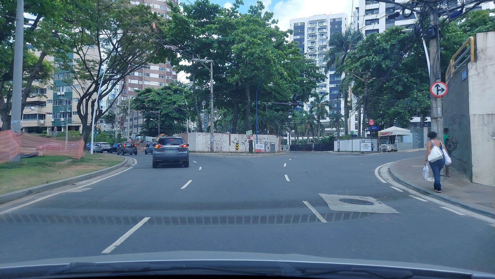 Street view near Hotel Ondimar, Salvador — © georgenqueiroz (CC BY-SA · Mapillary)