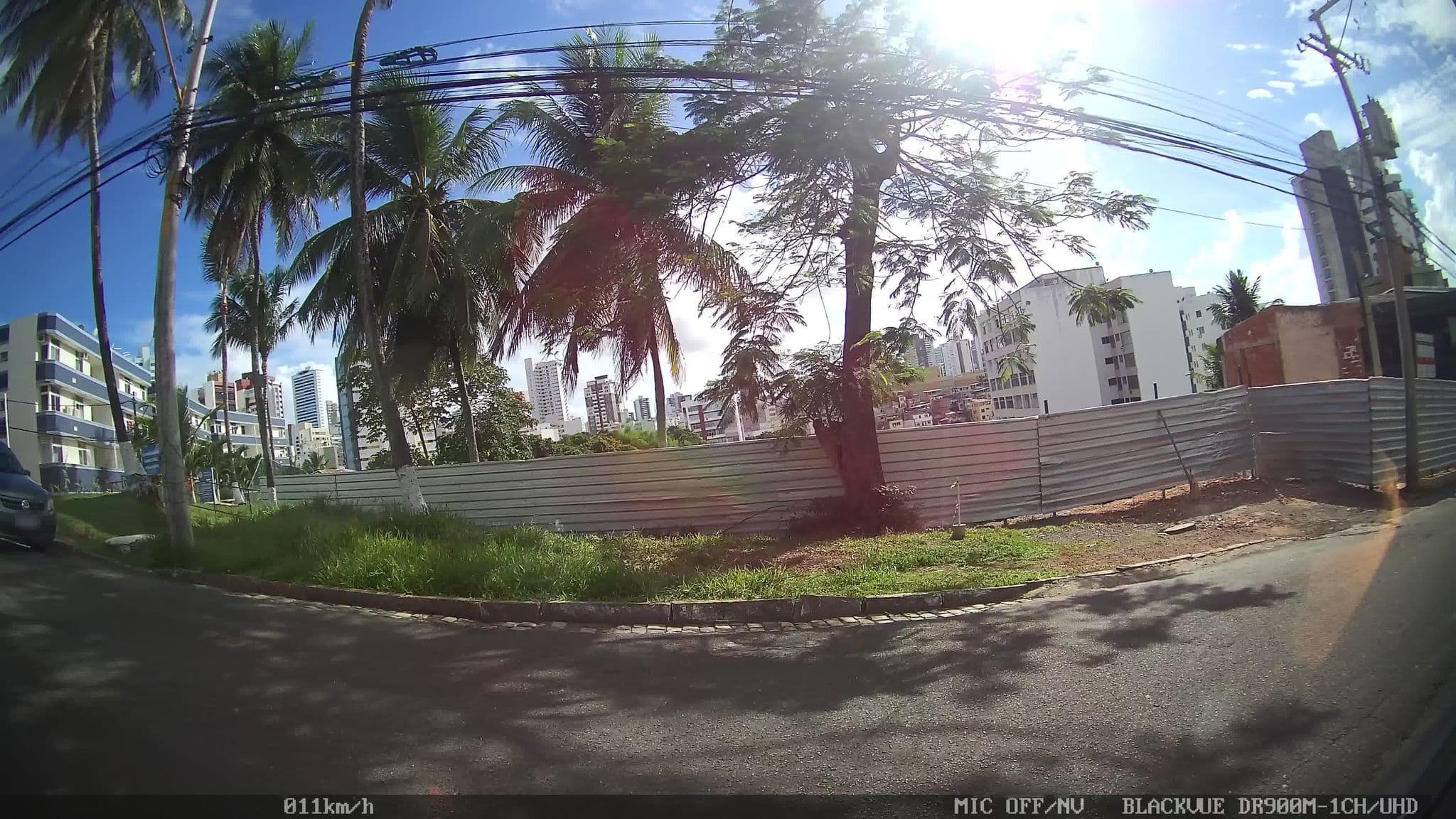Street view near Hotel Vila Romana, Salvador — © kaart_2 (CC BY-SA · Mapillary)
