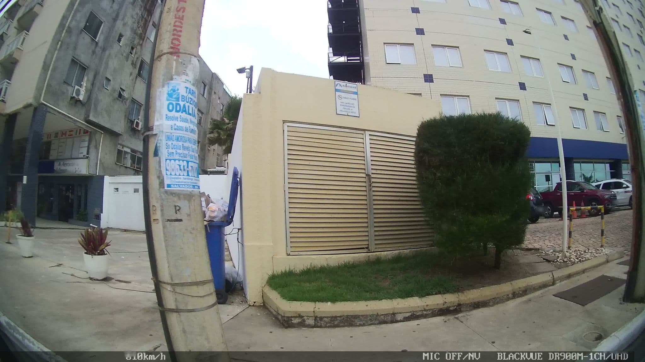 Street view near Recepcao Di Ibis Hotel, Salvador — © kaart_2 (CC BY-SA · Mapillary)